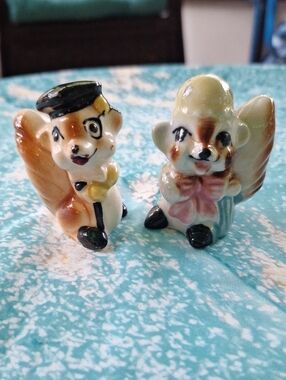 Vintage Ceramic Squirrel Couple Figurine Salt & Pepper Shakers - Brown and Cream